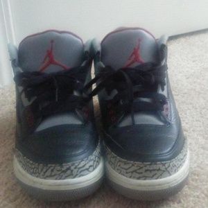 Jordan 3's